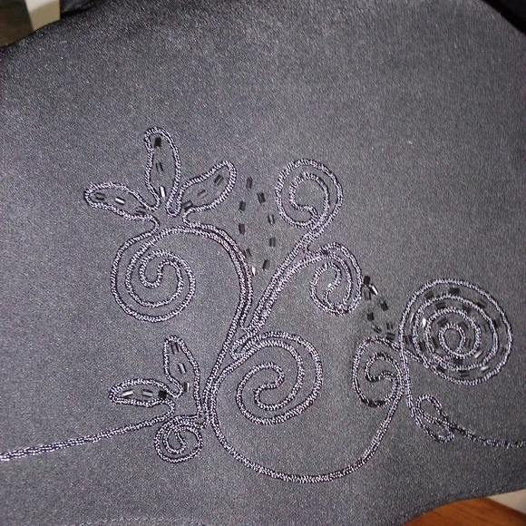 Black skirt size 28w - Picture 2 of 3